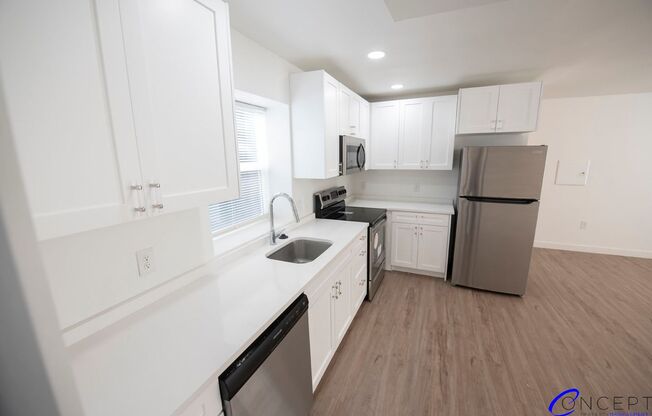 1 bed, 1 bath, 413 sqft, $1,349, Unit 111- (42)