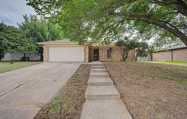 Cozy 3/2 Burleson Charmer | Wood-Burning Fireplace | 2-Car Garage | Pet-Friendly