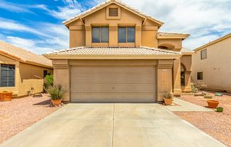 1171 N TERCERA CT