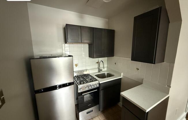 257 ADELPHI ST