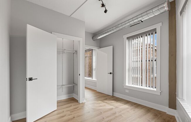 1 bed, 1 bath, 338 sqft, $1,750, Unit 407