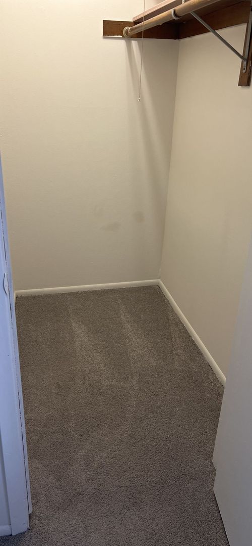 2 beds, 2 baths, 850 sqft, $1,375, Unit 303