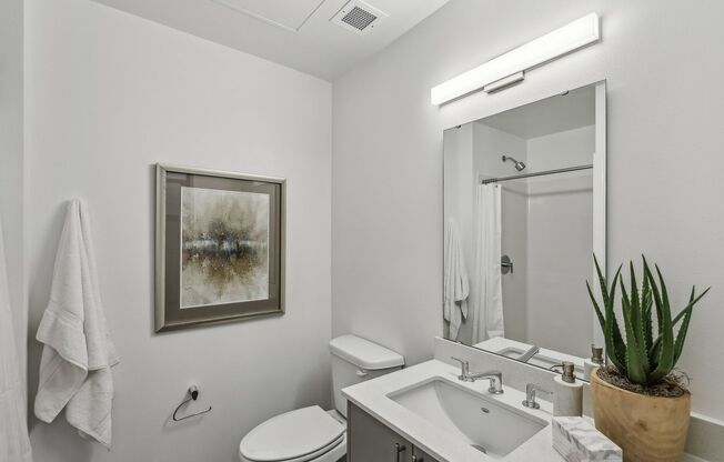 1 bed, 1 bath, 393 sqft, $1,675, Unit 727