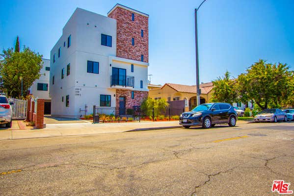 2208 HAUSER BLVD