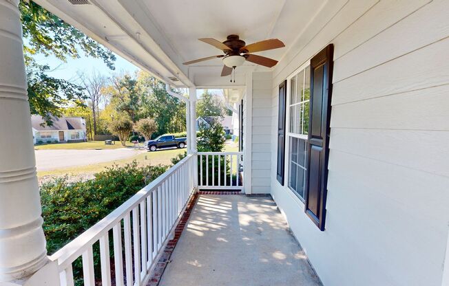 Charming 3-Bedroom Home with Bonus Room, Detached Garage & Modern Upgrades in Raeford, NC