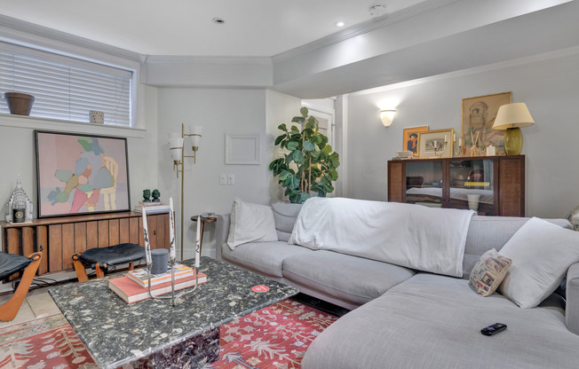 1114 RHODE IS AVE NW