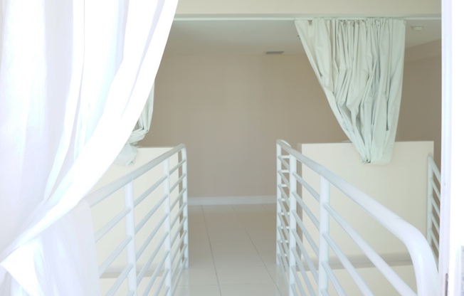 1 bed, 1.5 baths, 939 sqft, $2,800, Unit Unit 517