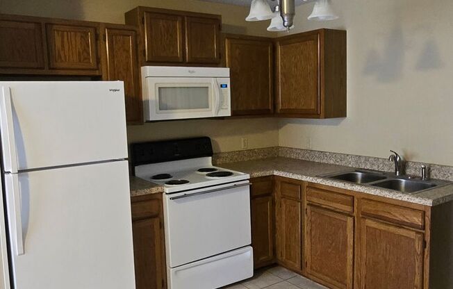 1 bed, 1 bath, 500 sqft, $925, Unit 1984