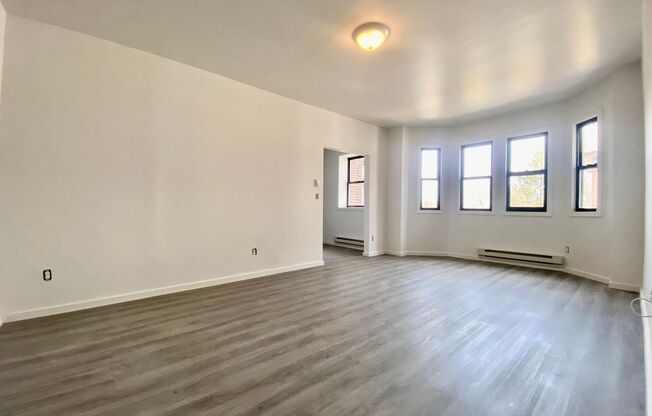 1 bed, 1 bath, $1,195, Unit 4F