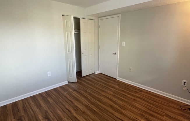 2 beds, 1 bath, 549 sqft, $1,800, Unit 2