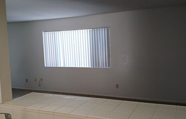 Studio, 1 bath, $1,550, Unit 06