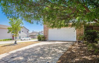 3 beds, 2.5 baths, $1,950