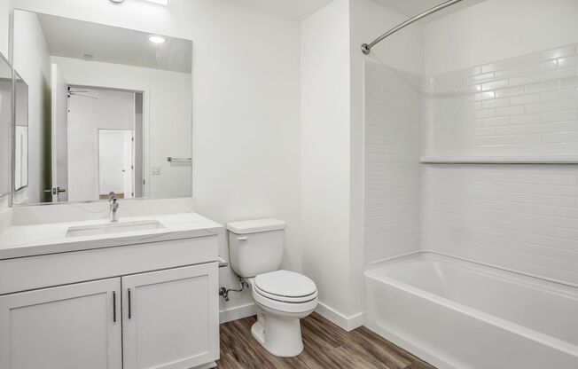 2 beds, 2 baths, 930 sqft, $1,860, Unit 305