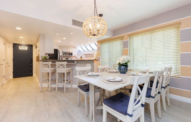 La Jolla Shores Living - Steps from the Beach, Fully Furnished!