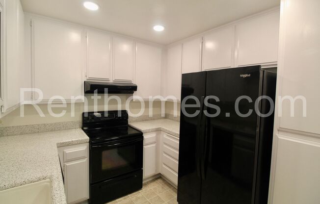 Mission Valley, 10225 Caminito Cuervo #143- Secured building! Close to shops and restaurants!