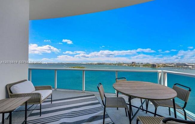 725 NE 22nd St cu-PH2A, Miami, FL 33137