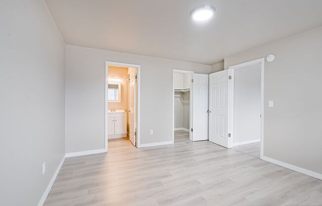 1 bed, 1 bath, 550 sqft, $949, Unit P - 02