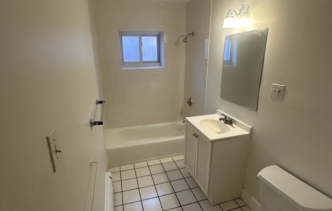 61 SELKIRK RD