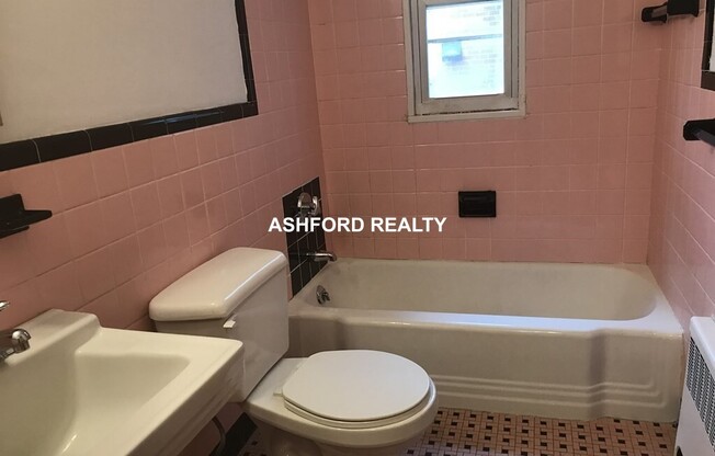 43 THAYER RD