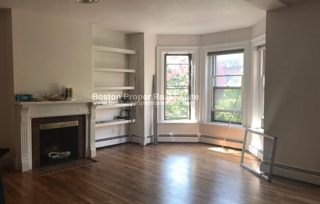 114 Saint Botolph St Apt 1