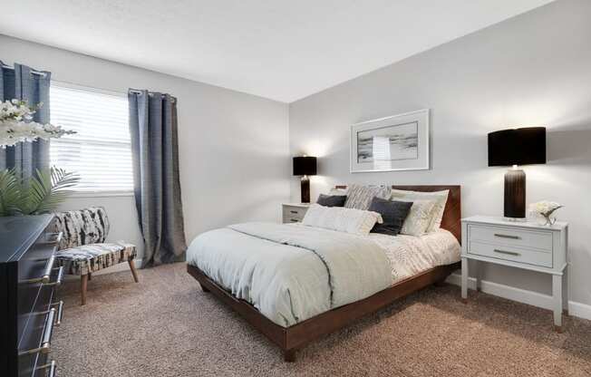 our apartments offer a bedroom with a king size bed at Stonewater Apartments, Louisville, 40241