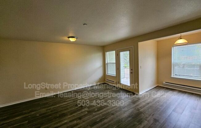 300 SE 148 AVE