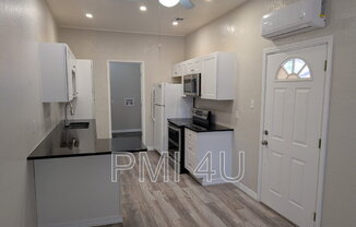 917 8 ST SW