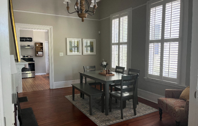924 926 PARK PL