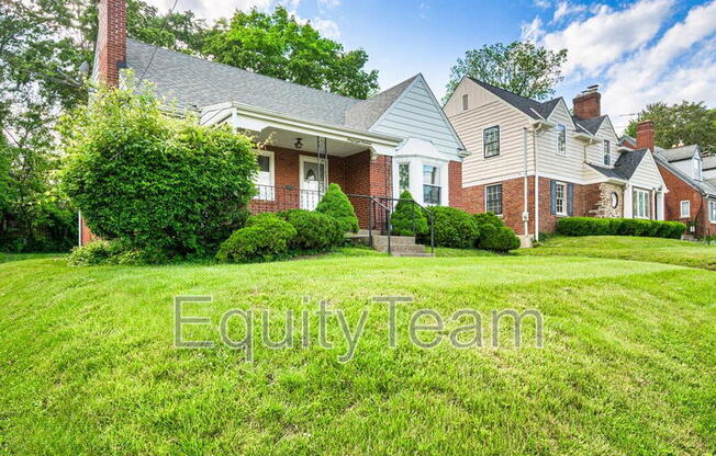 6819 ELWYNNE DR