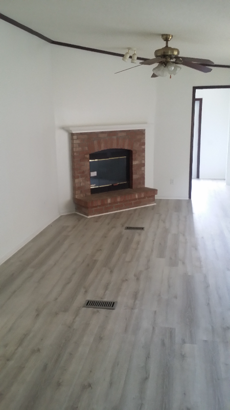 109 Clark St