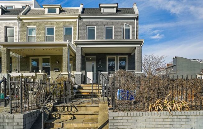 419 NEWTON PL NW