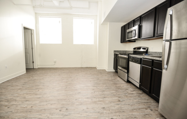 1 bed, 1 bath, 700 sqft, $1,100, Unit The Press - 1203