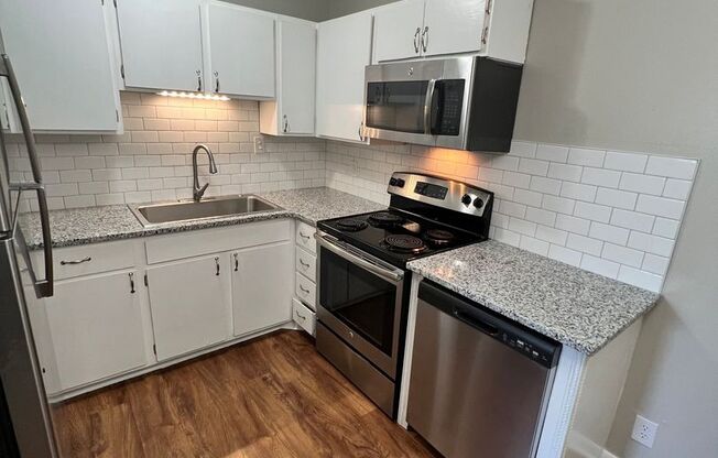 1 bed, 1 bath, 620 sqft, $1,149