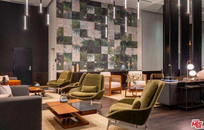 1 bed, 1 bath, 512 sqft, $2,695, Unit 502