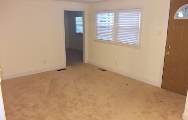 2 beds, 1 bath, $1,500