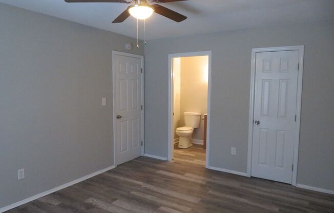 2 beds, 1.5 baths, $1,350, Unit 02F