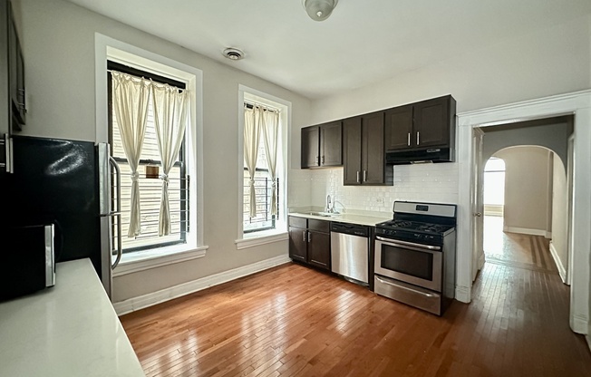 1407 ERIE