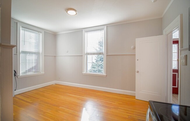 510 E BROADWAY PATH