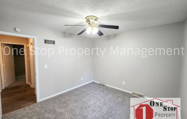 3 beds, 2 baths, $1,200