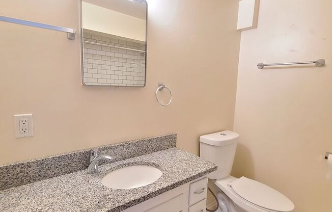 1 bed, 1 bath, $1,300