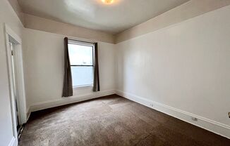 2 beds, 1.5 baths, $2,700, Unit A