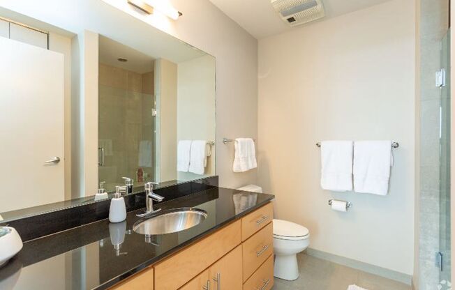 2 beds, 2 baths, 1,009 sqft, $2,175, Unit 1107