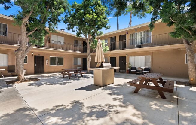 1 bed, 1 bath, 400 sqft, $1,750, Unit 35 - ADU