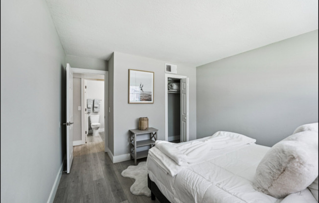 2 beds, 2 baths, 938 sqft, $1,250, Unit 164