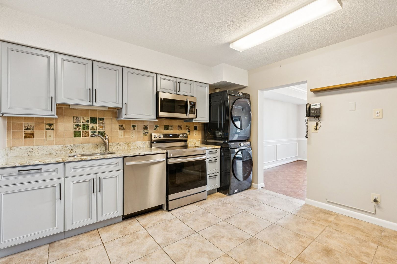 Spectacular 3-bedroom, 2.5-bath residence at Skyline House!