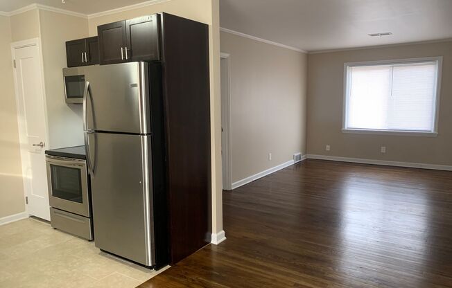 1 bed, 1 bath, $815, Unit 516 #3