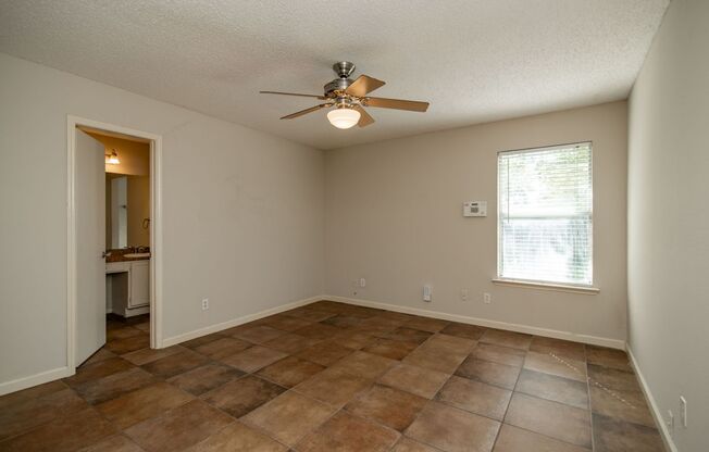 Great Home in Mansfield, Tx