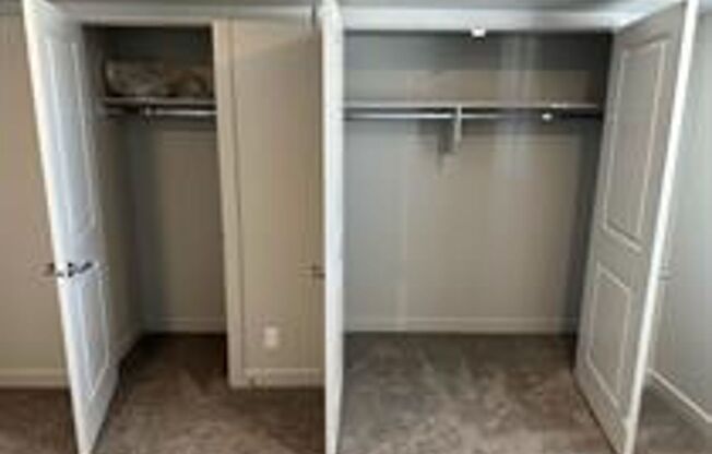 2 beds, 1 bath, $1,550, Unit A204