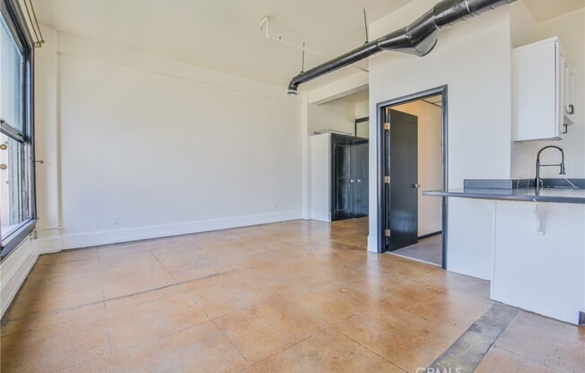 Studio, 1 bath, 790 sqft, $2,400, Unit 803