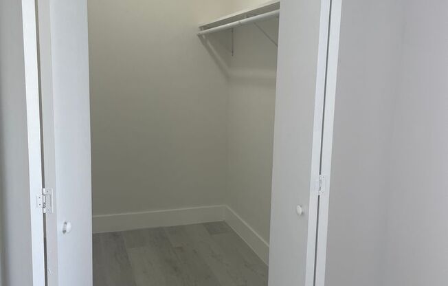 1 bed, 1 bath, 567 sqft, $2,280, Unit 11- Unit 10